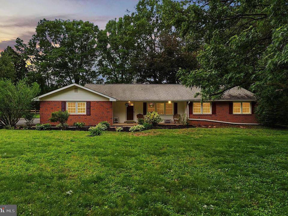 103 Skyline Dr